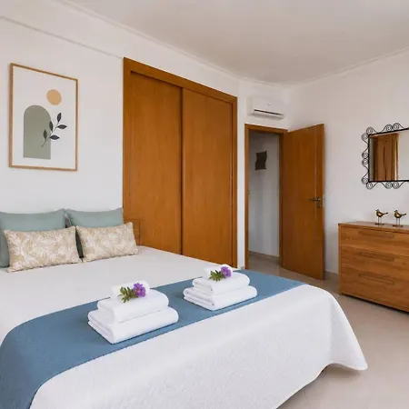 Apartament - Rosa Jardim 3 Quartos By Glenge